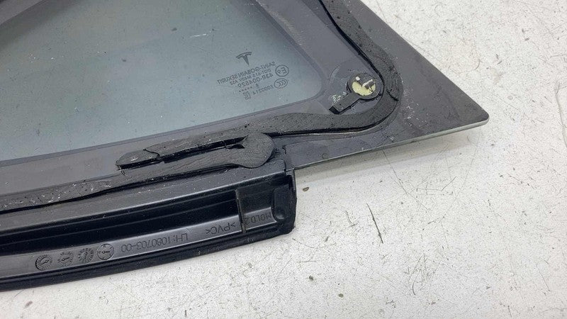 1080703-00 ⭕ 2017-2020 Tesla Model 3 Rear Left Quarter Fixed Window Glass LH OEM 1080703-00