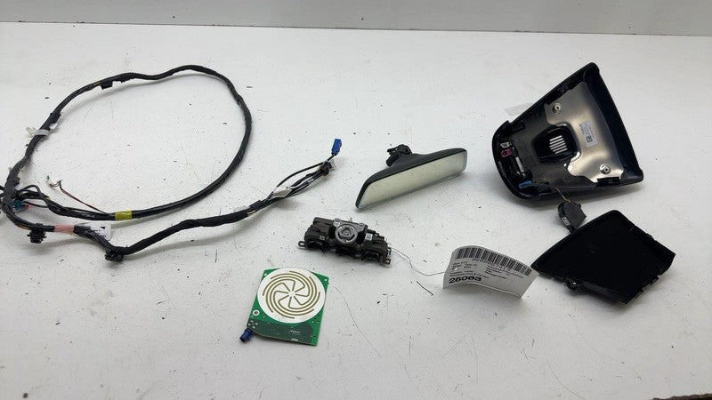 1897317-00-B ⭕ 24 25 Tesla Model 3 Electrochromatic Windshield Camera w/ Harness 1762853-00-C