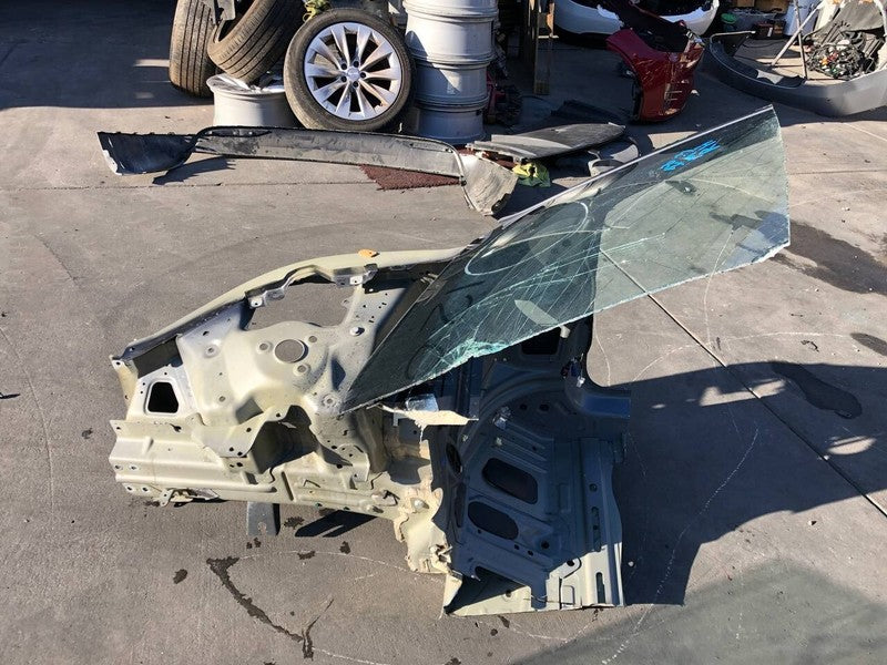 ⭕ 2017-2020 Tesla Model 3 Front Driver Side Quarter Panel Cut Out Fram