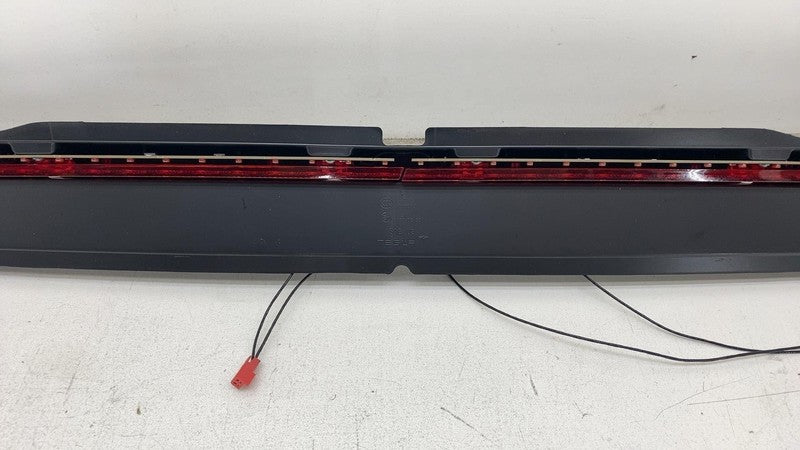 600591700F 2012-2020 Tesla Model S Rear Center High Mounted Stop Light Third 3rd Brake Assy