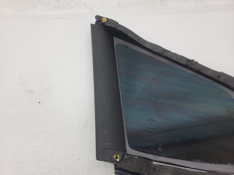 2016-2020 Tesla Model S Rear Passenger Side Quarter Fixed Glass Right Assembly