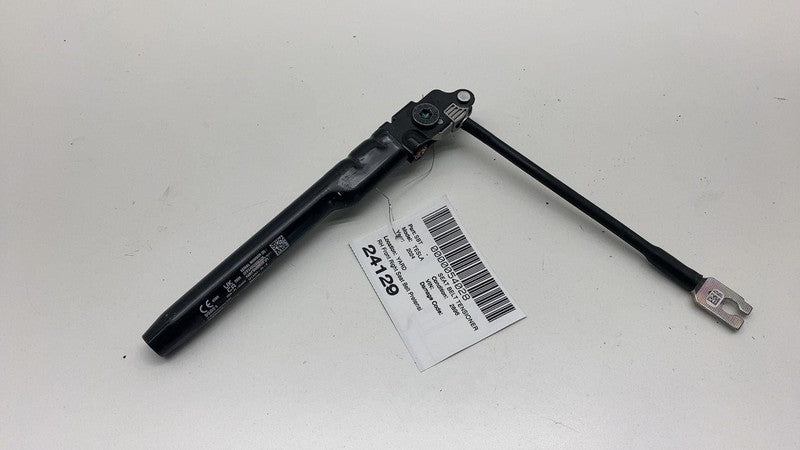 161408700C 2021-2023 Tesla Model S X Front Passenger Side Seat Belt Lap Pretensioner Right