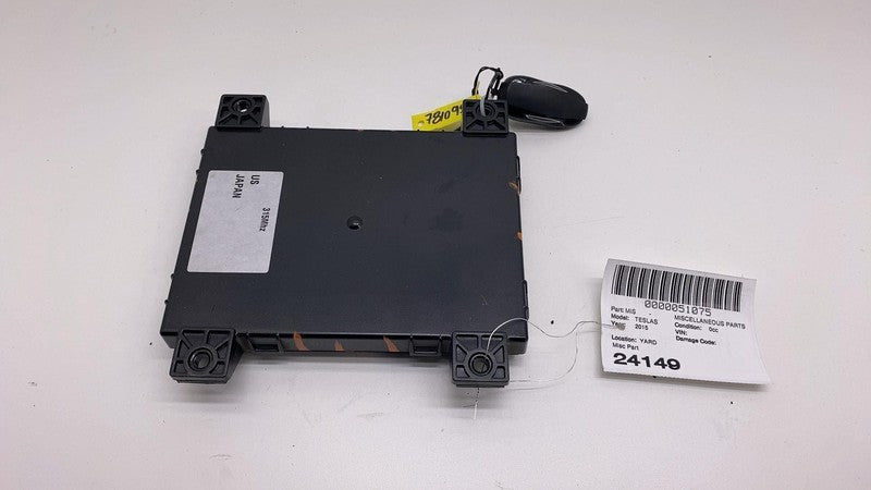 101090600F 2012-2020 Tesla Model S Body Controller Control Module 315MHZ + Smart Key Remote