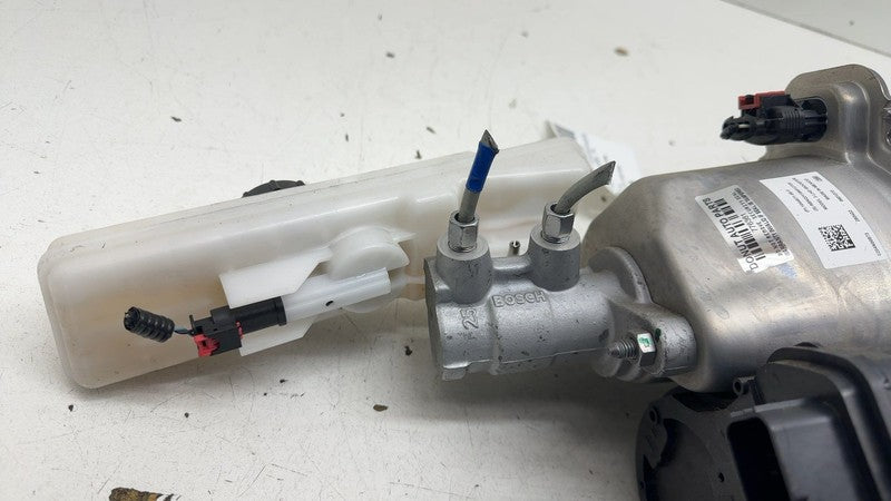 ⭕ 2017-2023 Model 3 Power Brake Booster Master Cylinder & Reservoir 10