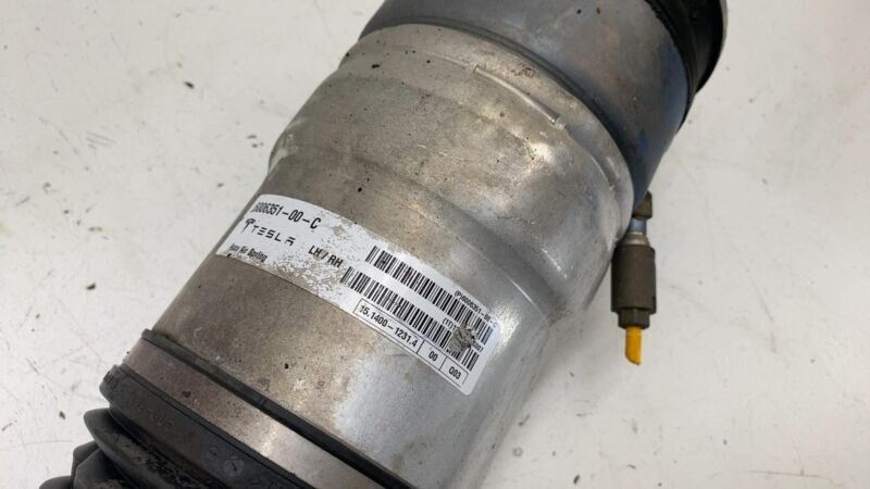2012-2015 Tesla Model S MS Front Right Air Suspension Spring Shock Absorber RWD