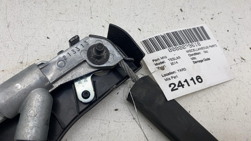 ⭕ 12-15 Model S MS Front Driver Side Outboard Lap Pretensioner Left 10