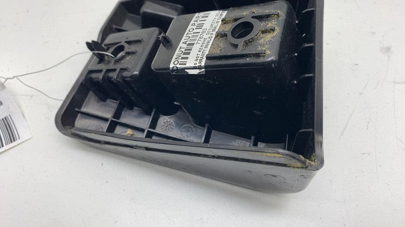 149403900E ⭕ 2020-2024 Tesla Model Y MY Rear Right Taillight Tail Lamp Bracket 1494039-00-E