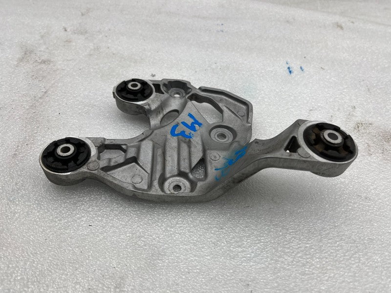 1122968 00 B ⭕ 2017-2022 Tesla Model 3 Air A/C Compressor Bracket Mount Support 1122968-00-B