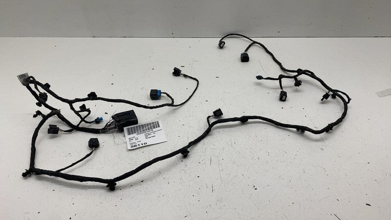 PT00568004B ⭕ 2025 Rivian R1S Rear Bumper Fascia Wire Wring Harness Connector PT00568004-B