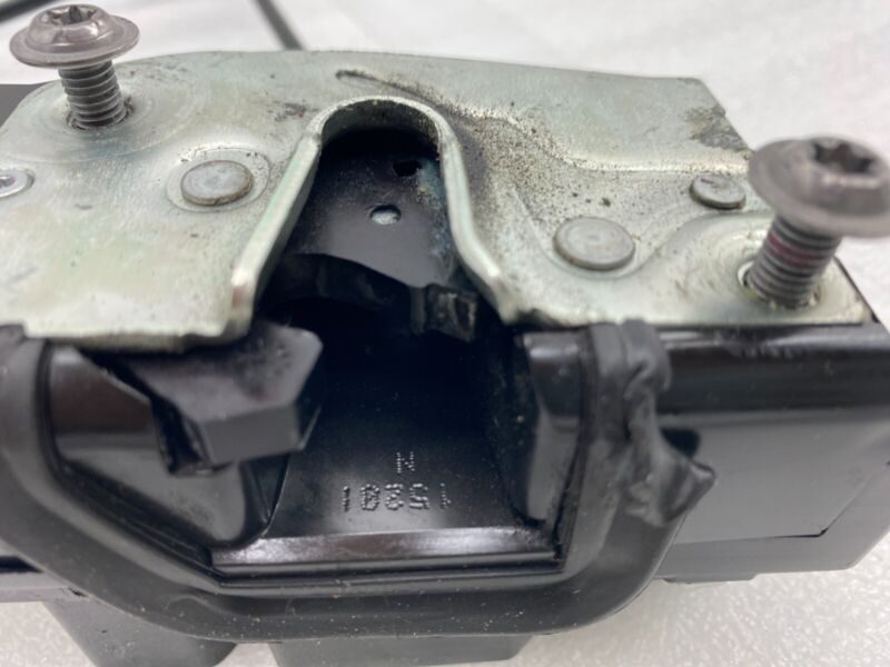 600891400D ⭕12-20 Tesla Model S MS Rear Right Side Door Lock Latch Actuator RH 6008914-00-D