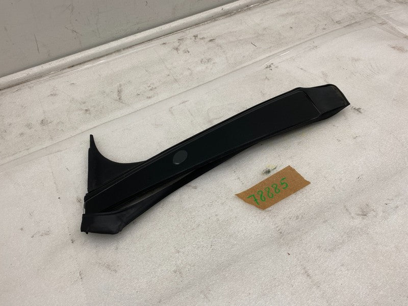 109231298F ⭕ 16-20 Model X MX Right B-Pillar Applique Molding w/ Camera & Seal 1092312-98-F