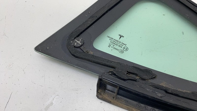 1080706-00 ⭕ 2017-2020 Tesla Model 3 Rear Right Quarter Fixed Window Glass OEM 1080706-00