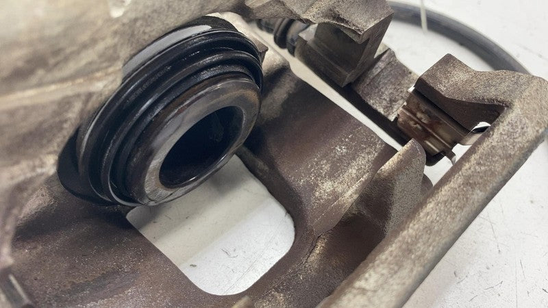 ⭕ 2007-2018 Jeep Wrangler Rear Driver Side Caliper w/ Brake Hose Line Left OEM