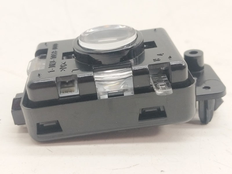 1-INJ-1059-000 ⭕ 2016-2020 Tesla Model S Interior Roof Dome Lamp Courtesy Reading Map Light OEM