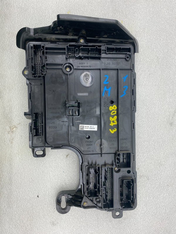 156745500C 17-23 Model 3 Left Low Voltage Controller Electronic Control Module 1567455-00-C