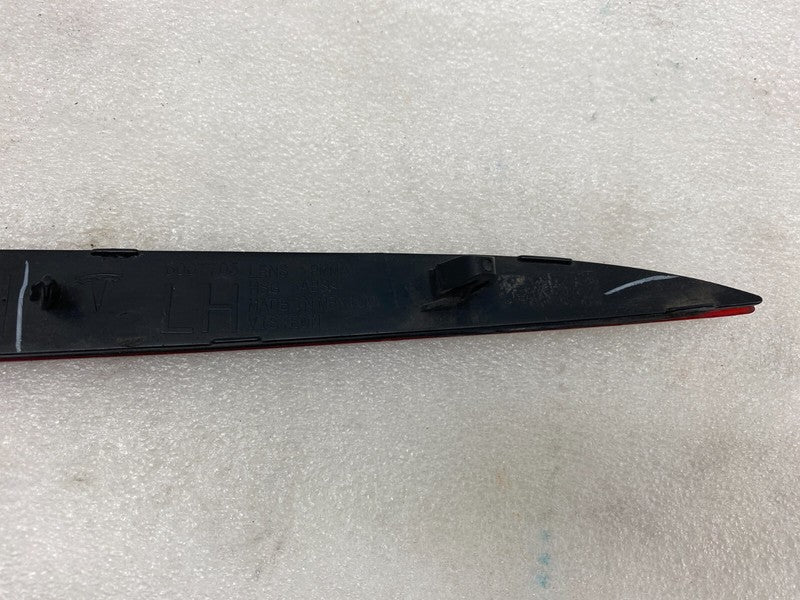 ⭕12-20 Model S Rear Left & Right Bumper Lamp Reflector 6007705-00-C/60