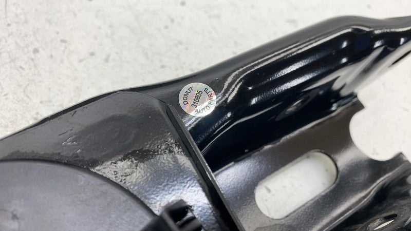 Knee Assembly VOLKSWAGEN ID4 Left 25