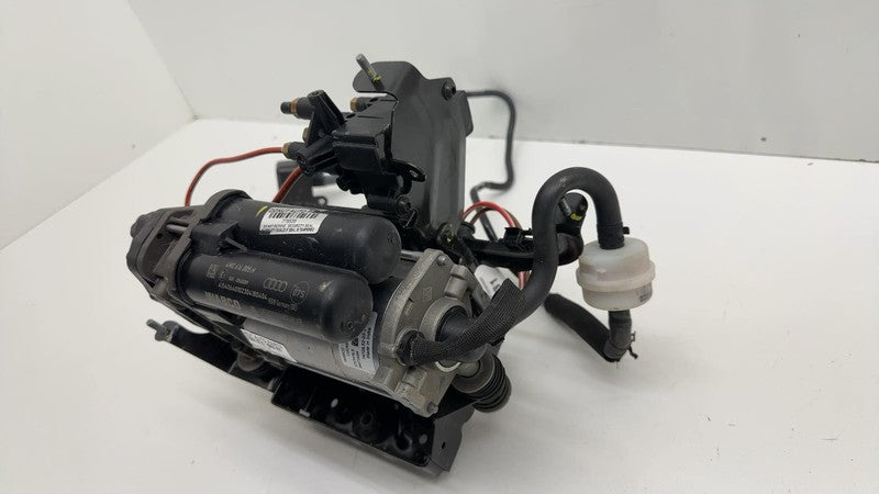 4M0 616 005 H ⭕ 2024 Porsche Cayenne Coupe Air Ride Suspension Compressor Pump OEM 4M0616005H