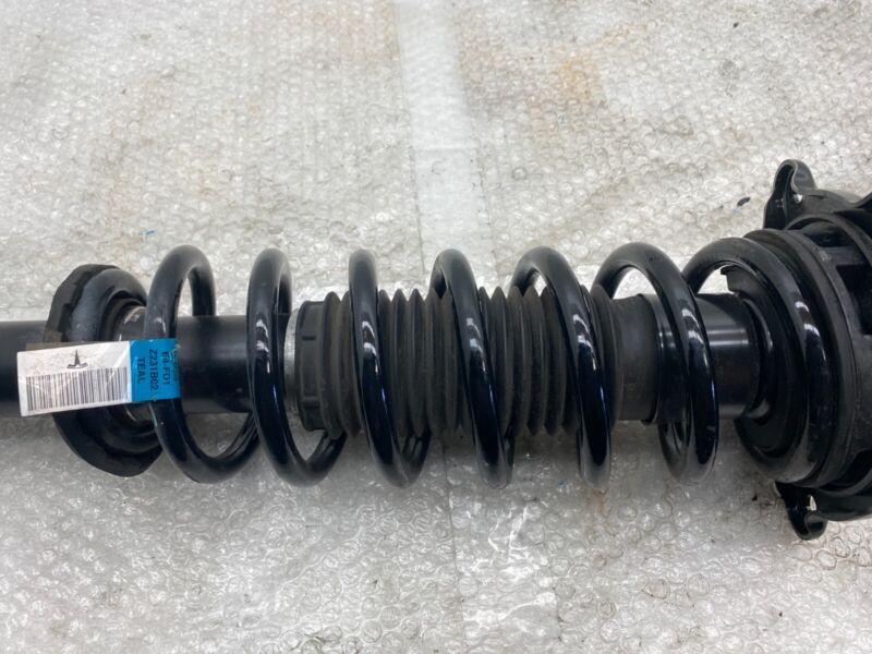 1015620 03 D 2012-2020 Tesla Model S Rear Right Shock Strut Absorber and Coil Spring Assembly