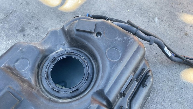 ⭕ 2017-2025 Chrysler Pacifica Fuel Gas Tank Storage Reservoir Bottle 5