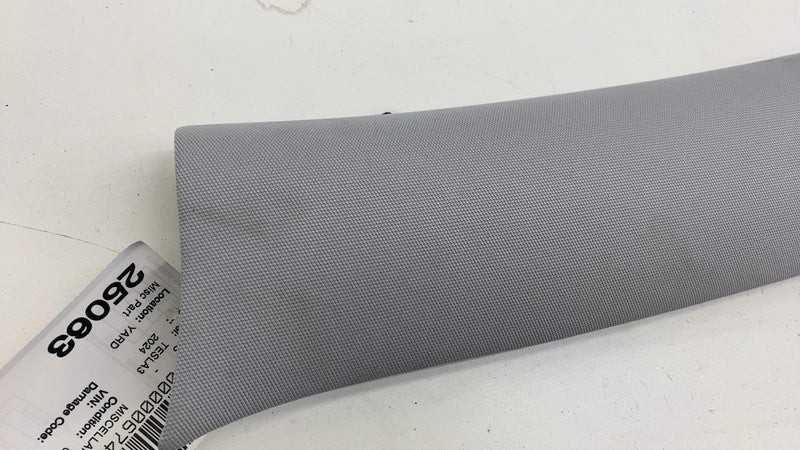 ⭕2024-2025 Tesla Model 3 Upper Side A-Pillar Trim Panel Cover Right 17