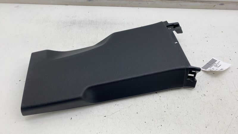 4KE867239 ⭕ 19-23 Audi e-Tron Driver Side B-Pillar Lower Trim Cover Panel Left 4KE867239