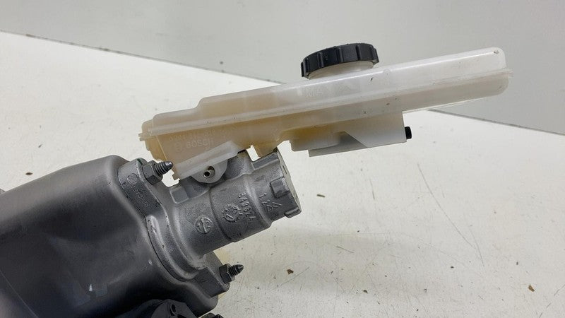 ⭕ 2017-2023 Model 3 Power Brake Booster Master Cylinder & Reservoir 10