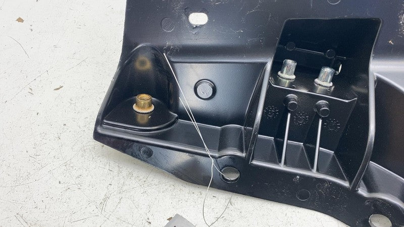 PT00591650 ⭕2025 Rivian R1S Front Right Strut Tower Support Brace Bar Bracket LH PT00591650