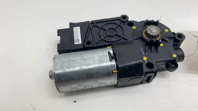 O000002359 ⭕ 2017-2025 Chrysler Pacifica Sunroof Sun Roof Moonroof Motor OEM 0000002359