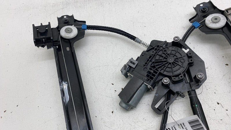 ⭕ 2016-2020 Tesla Model X Rear Right Door Window Regulator & Motor 102