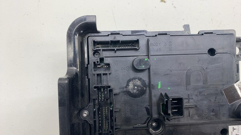 ⭕ 20-24 Tesla Model Y Right Low Voltage Electronic Control Module 1497