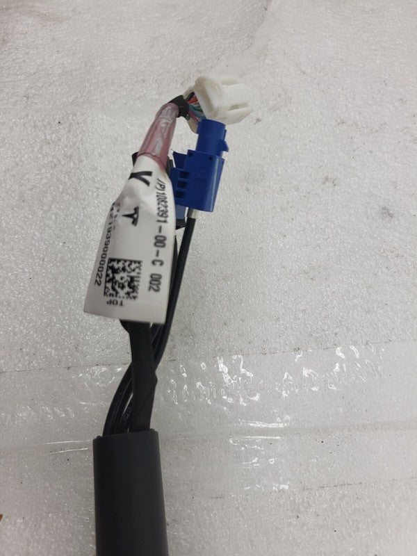 108239100C ⭕ 16-20 Model X MX Front Windshield Rear View Mirror Triple Camera 1082391-00-C