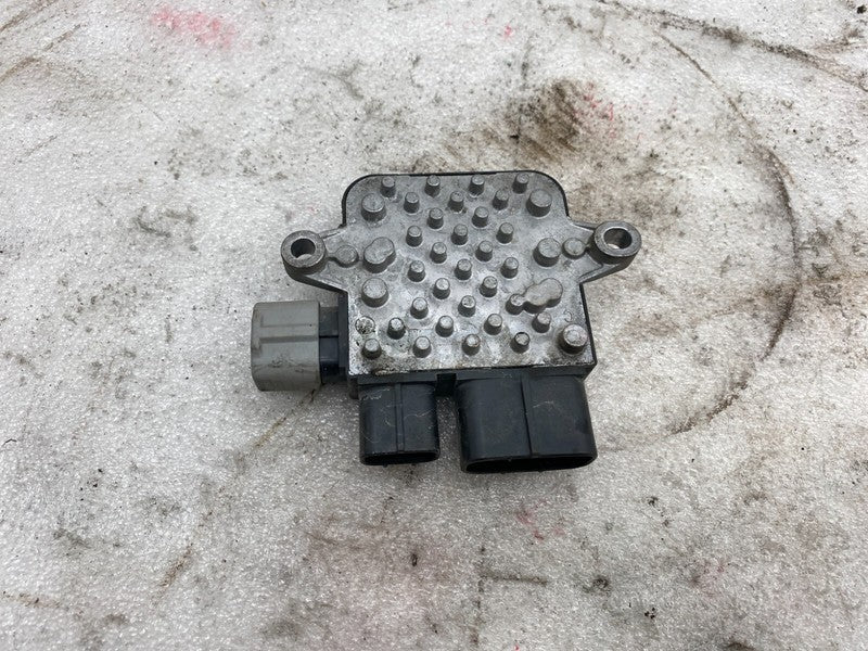 600895300B ⭕ 12-20 Model S Left or Right Cooling Fan Relay Control Module Unit 6008953-00-B