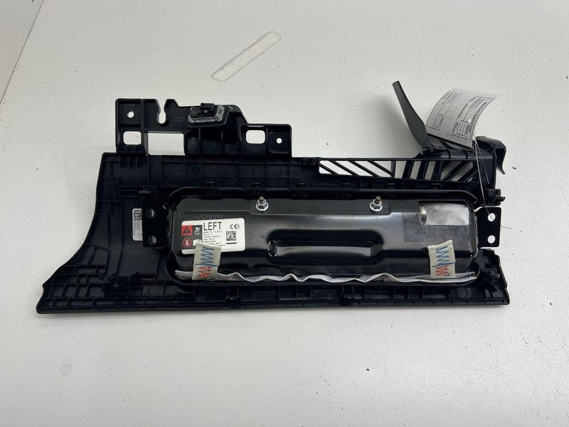 2026 Tesla Model Y Juniper Front Driver Lower Knee Safety Airbag Modul