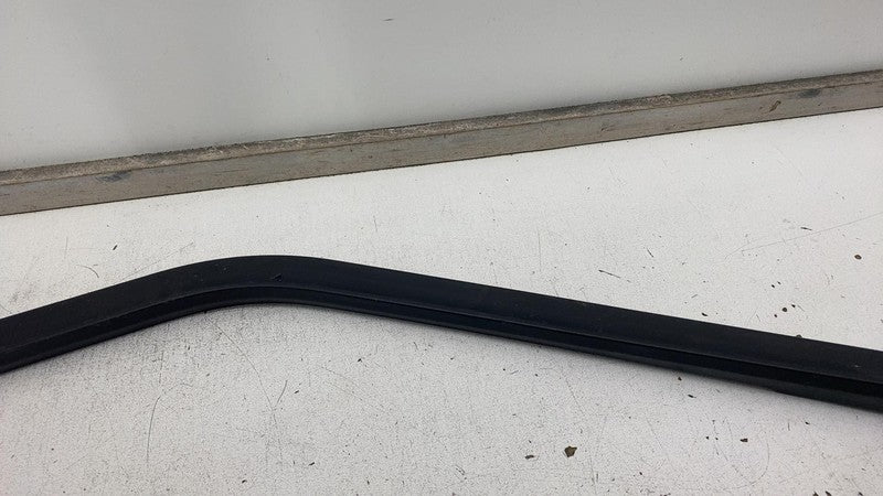 PT00001181G 2022-2024 Rivian R1S R1T Front Left Door Interior Garnish Trim LH PT00001181-G