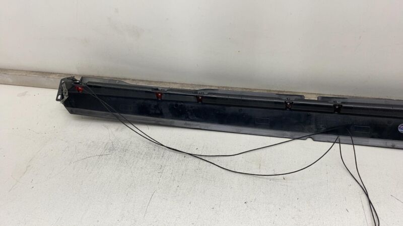 600591700F 2012-2020 Tesla Model S Rear Center High Mounted Stop Light Third 3rd Brake Assy