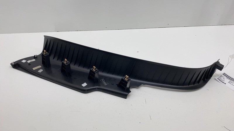 PT00001388 ⭕ 2022-2024 Rivian R1T Rear C-Pillar Trim Panel Cover Lower Right OEM PT00001388
