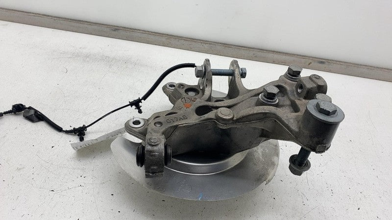 2017-2024 Chrysler Pacifica Rear Left Spindle Knuckle Hub w/ Dust Shield LH FWD