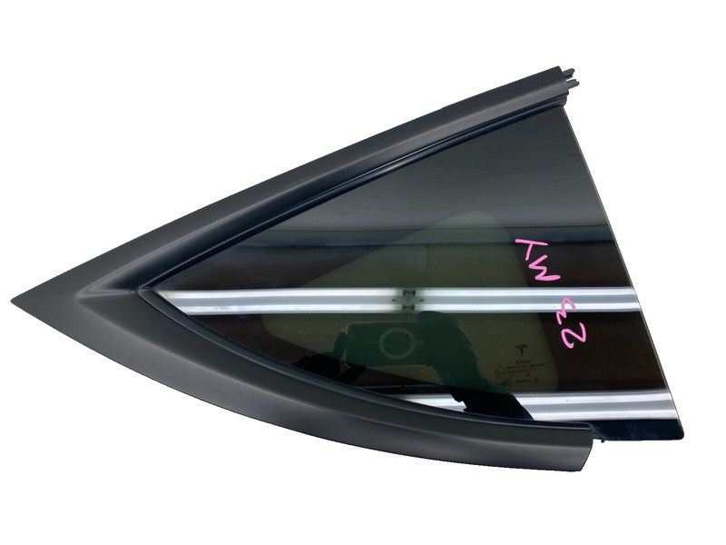 E4 43R-000073 ⭕ 20-23 Model Y Rear Passenger Side Quarter QTR Window Glass Right 1673554-00-B