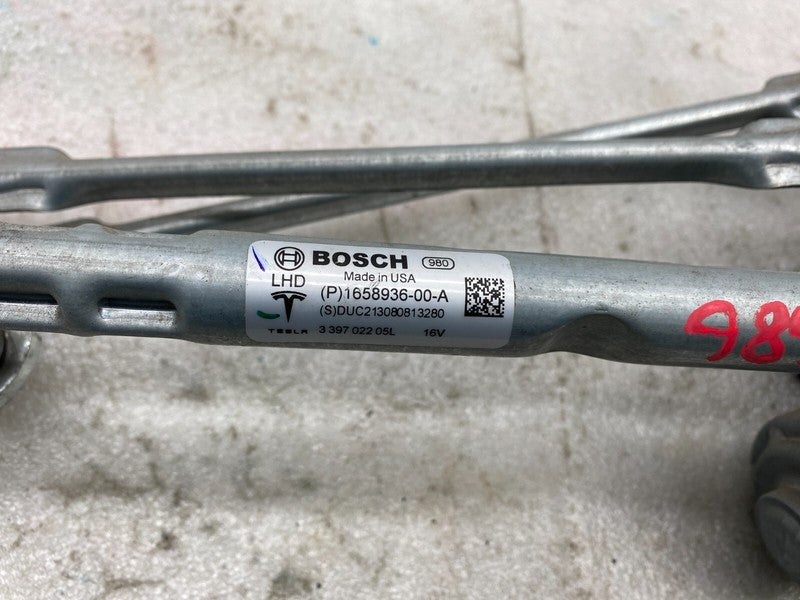 1658936 00 A ⭕20-23 Model Y Front Left Windshield Wiper Linkage Module and Motor 1658936-00-A
