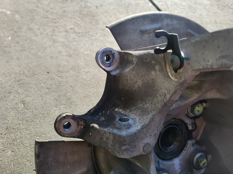 600702300B ⭕ 12-15 Model S Rear Driver Side Spindle Knuckle Wheel Hub Left RWD 6007023-00-B