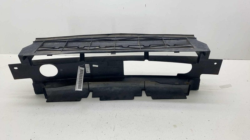 ⭕ 2013-2022 Range Rover Sport Front Radiator Support Air Deflector DK6