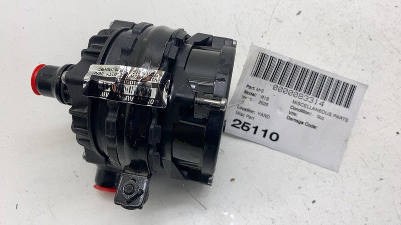 PT00876686A ⭕ 2025 Rivian R1S Engine Coolant Auxiliary Water Pump w/ Bracket PT00876686-A