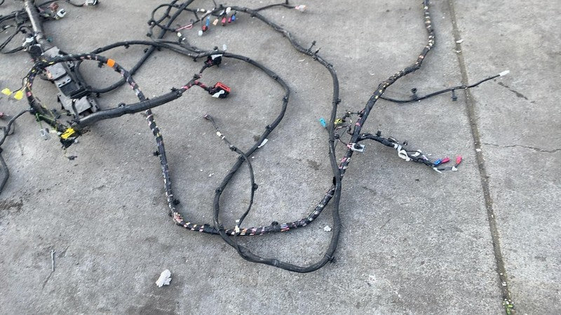 ⭕ 2022 Rivian EDV-700 Amazon Van Body Chassis Wiring Harness Cable C10