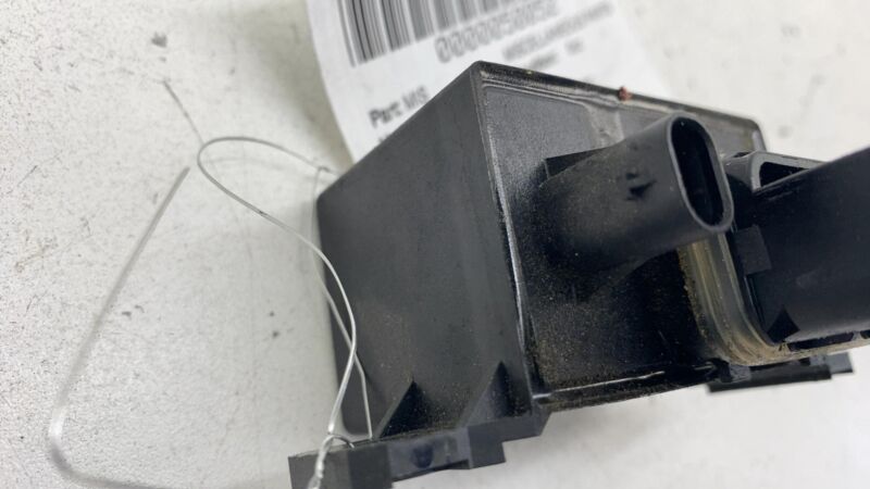 6836504 2017 2018 2019 2020 BMW 530e G30 Engine Cooling Motor Fan Relay Module 6836504