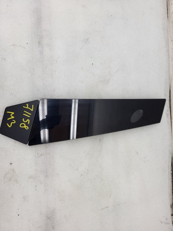 110044100D 2017-2023 Tesla Model 3 Right B-Pillar Applique Glass Trim Molding w/ Camera RH