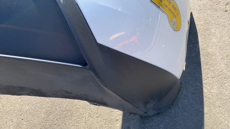 ⭕ 20-24 Model Y Rear Bumper Cover w/ Sensor Holes + Lower Valance Whit
