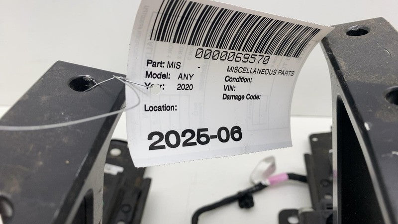 ⭕ 2017-2020 Tesla Model X Rear 2nd Row Right Seat Sled Rail & Hardware Assembly