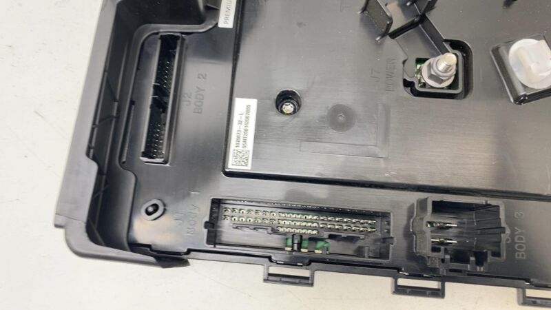 1078673 32 L 2017-2020 Tesla Model 3 Driver Left Low Voltage Electronic Control Module ECU LH