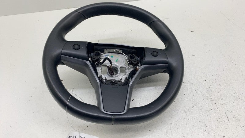 110532400E ⭕ 2017-2020 Tesla Model 3 Steering Wheel Leather Black (Non-Heated) 1105324-00-E